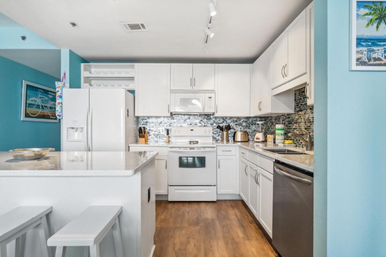 Sea-Renity At Laketown Wharf #1607 By Nautical Properties Panama City Beach Exterior photo